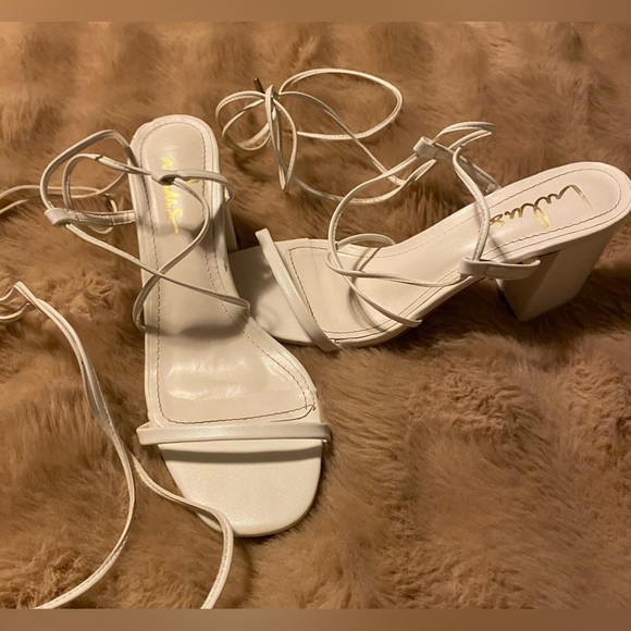 Lulus Xylia White Lace-Up Heels size 9 - Picture 10 of 11